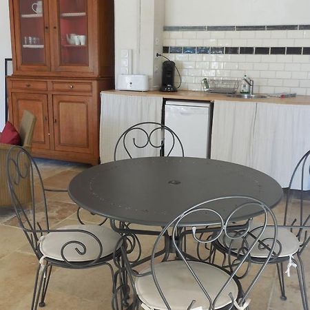 הוילה אביניון Domaine De Rochegude חדר תמונה